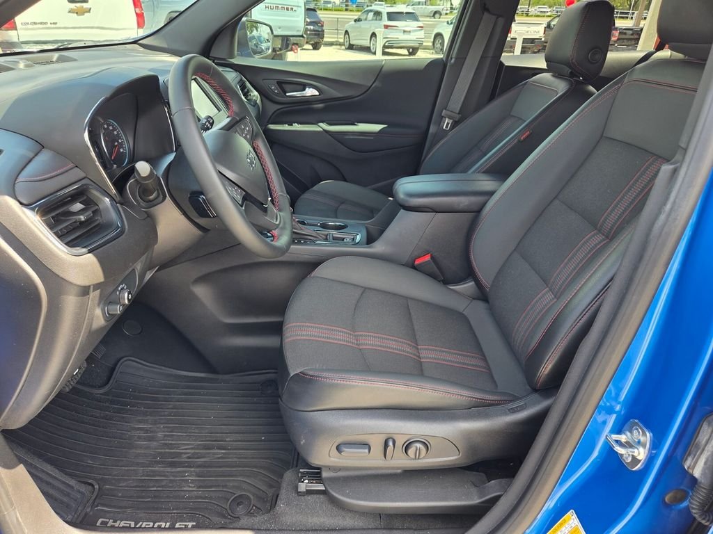 Used 2024 Blue Chevrolet RS image 4