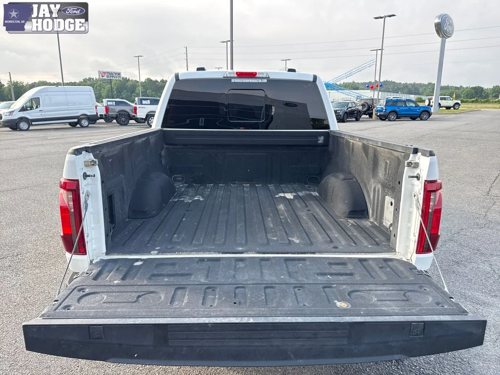 Used 2024 Oxford White Ford XLT image 34