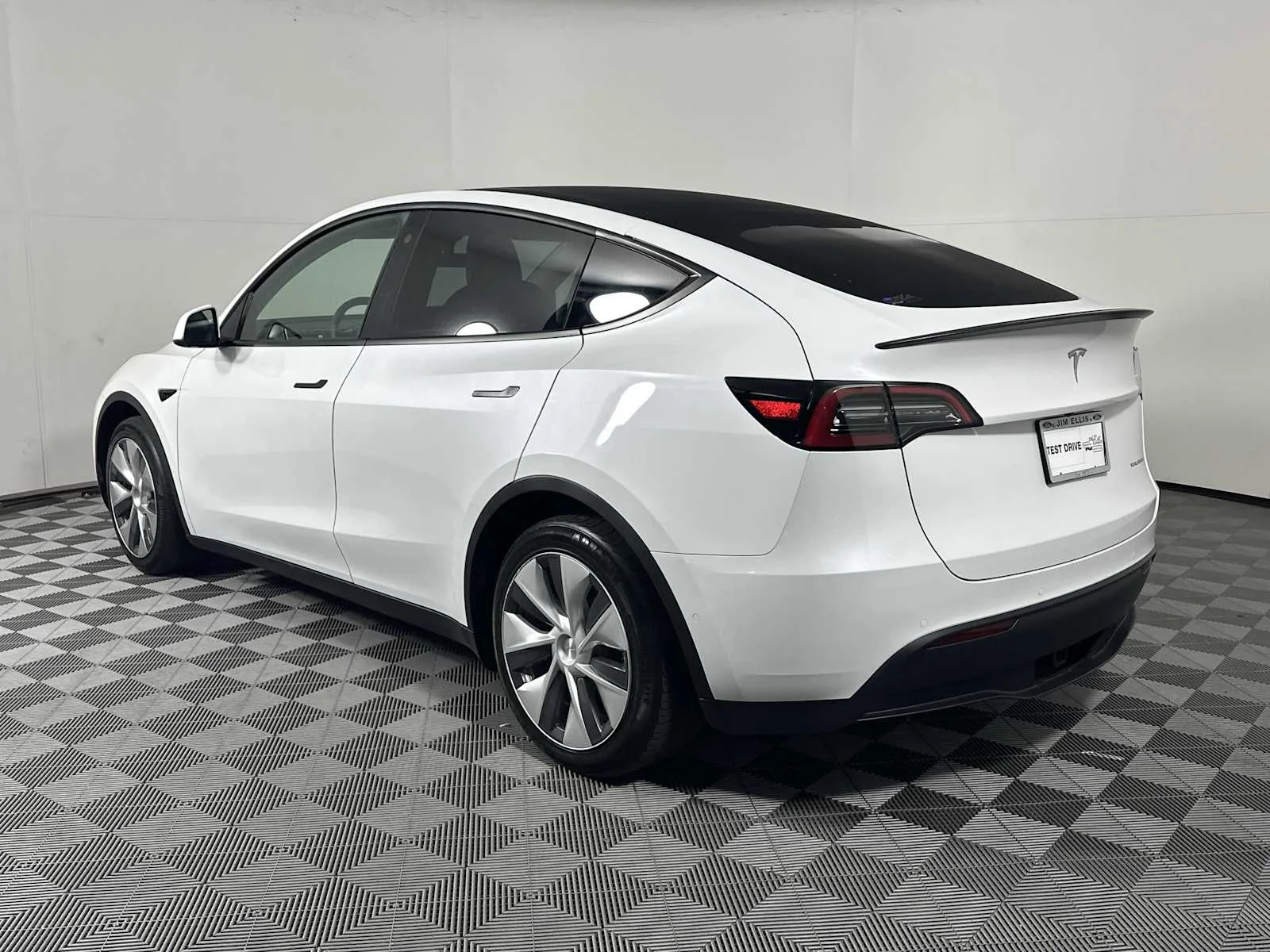 Used 2021 Pearl White Multi Tesla Long Range image 6