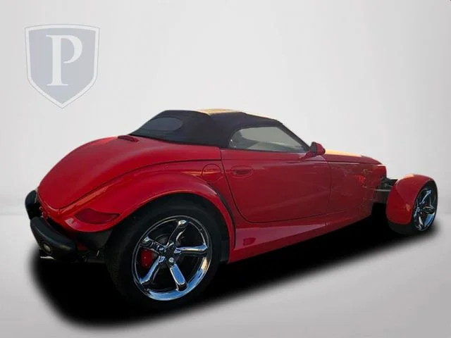Used 2000 Red Plymouth Base image 4