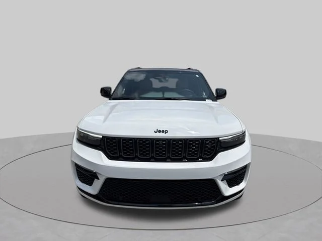 1C4RJHEG3R8615407
