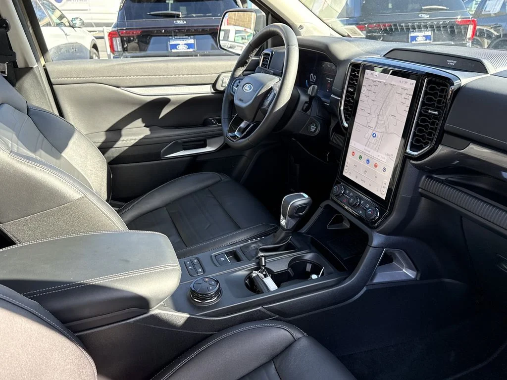 Used 2025 Gray Ford Lariat image 28