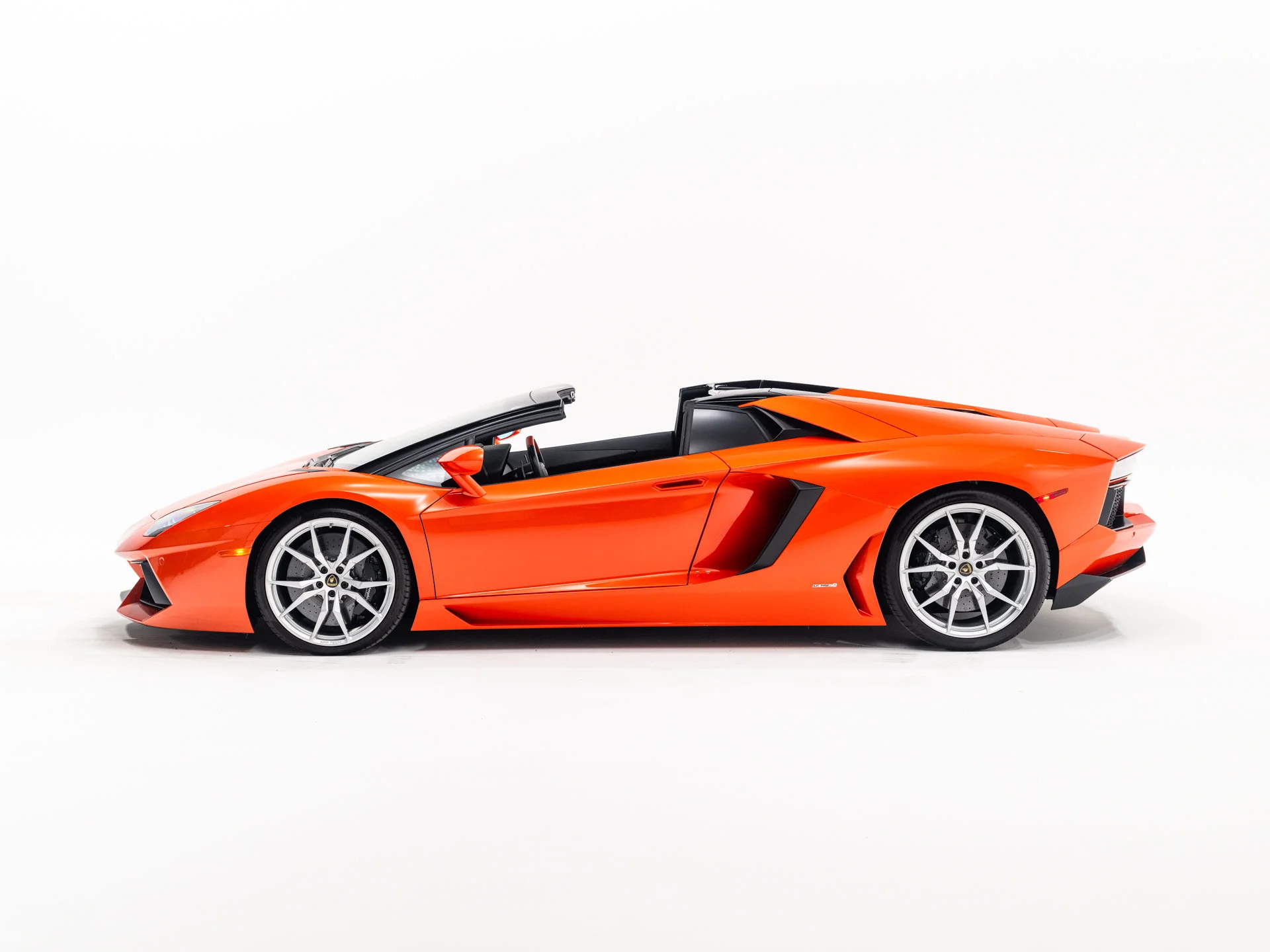 Used 2014 Arancio Argos Pearl Effect Lamborghini  image 7