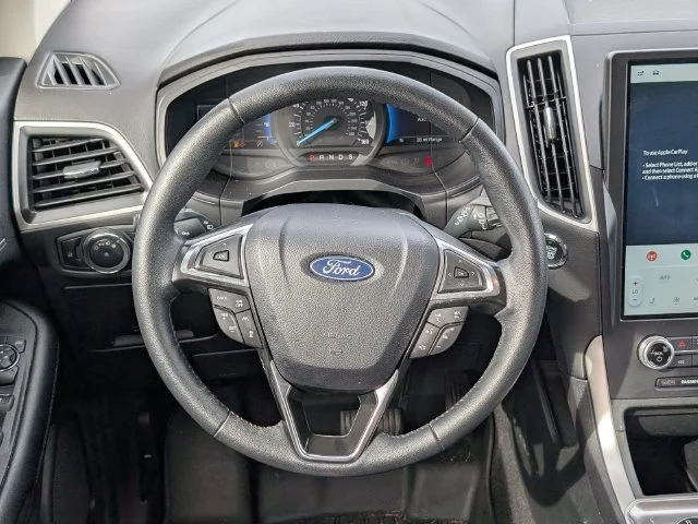 Used 2024 Black Ford SEL image 17