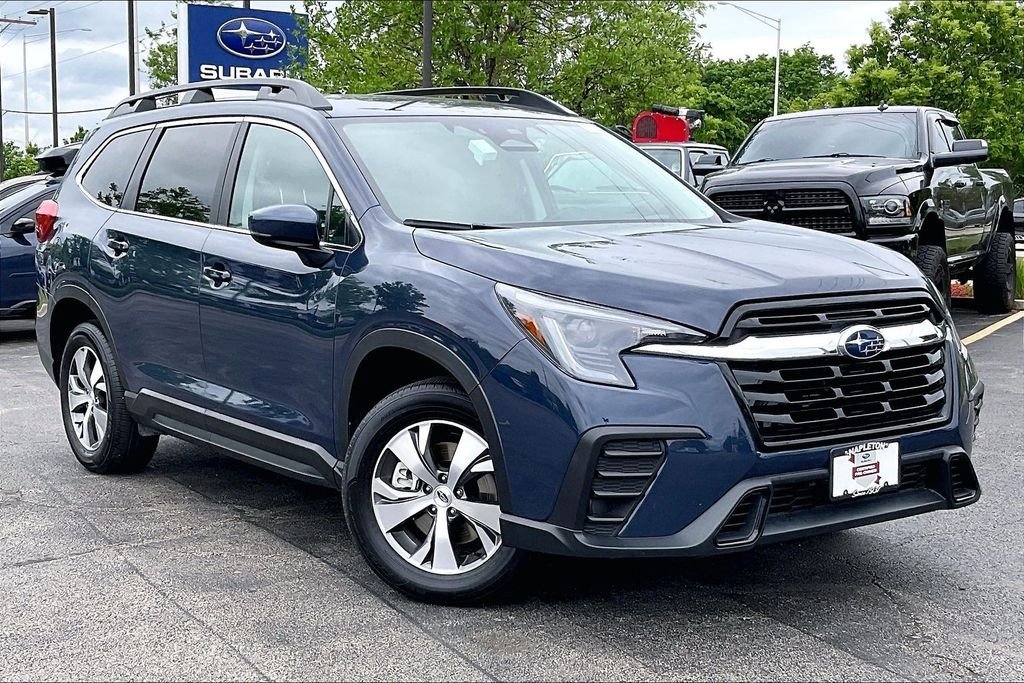 Used 2025 Blue Subaru Premium image 36