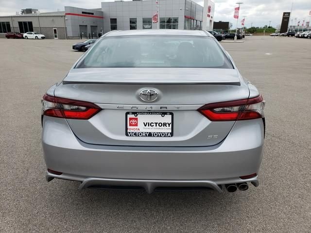 Used 2024 Silver Toyota SE image 6