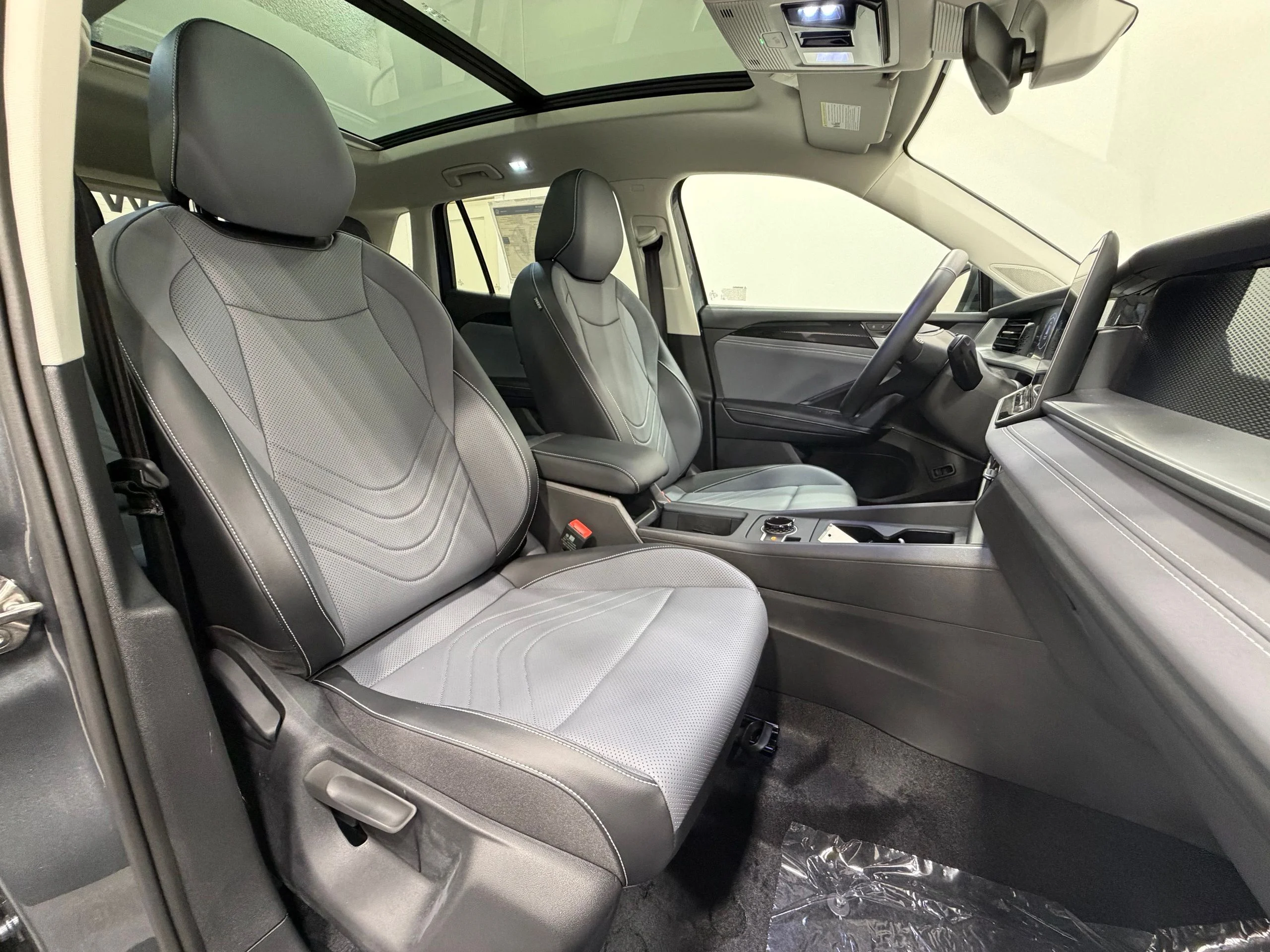 New 2026 Gray Volkswagen SE image 29