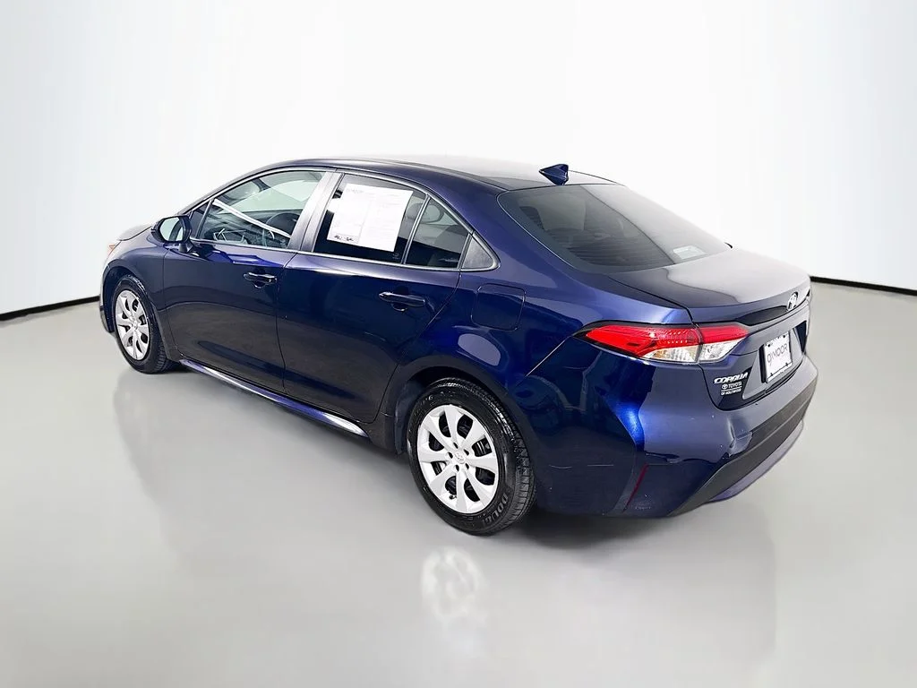 Used 2022 Blueprint Toyota LE image 5
