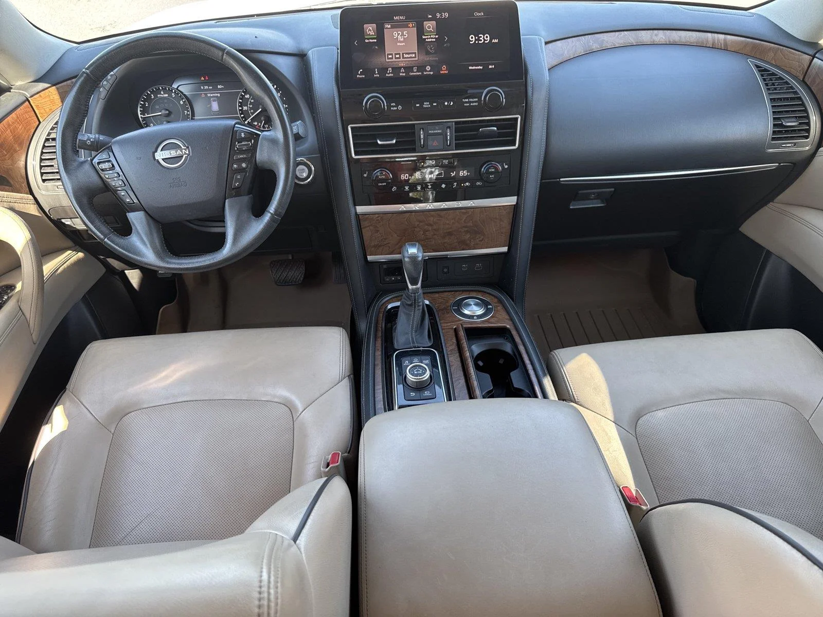 Used 2023 Aspen White Tricoat Nissan SL image 11