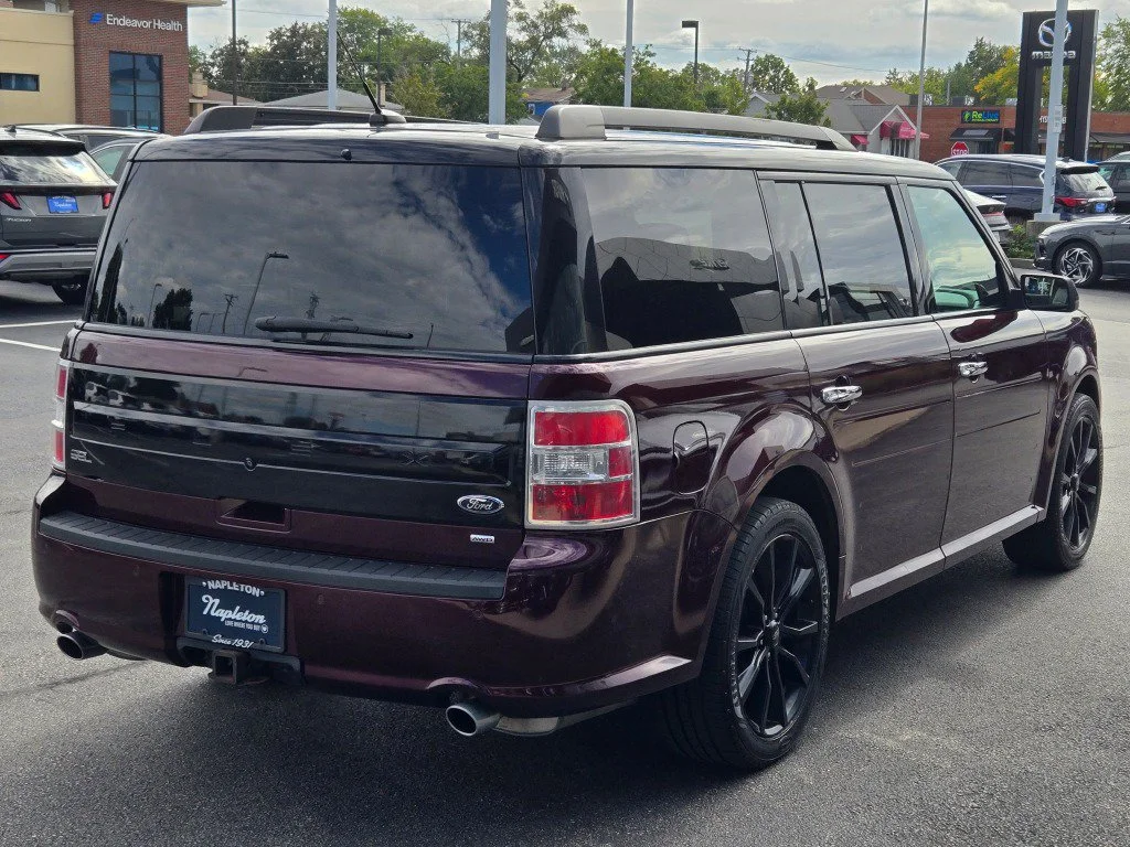Used 2017 Red Ford SEL image 12