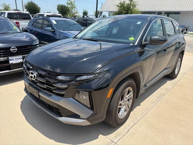 2026 Hyundai Tucson SE FWD's photo