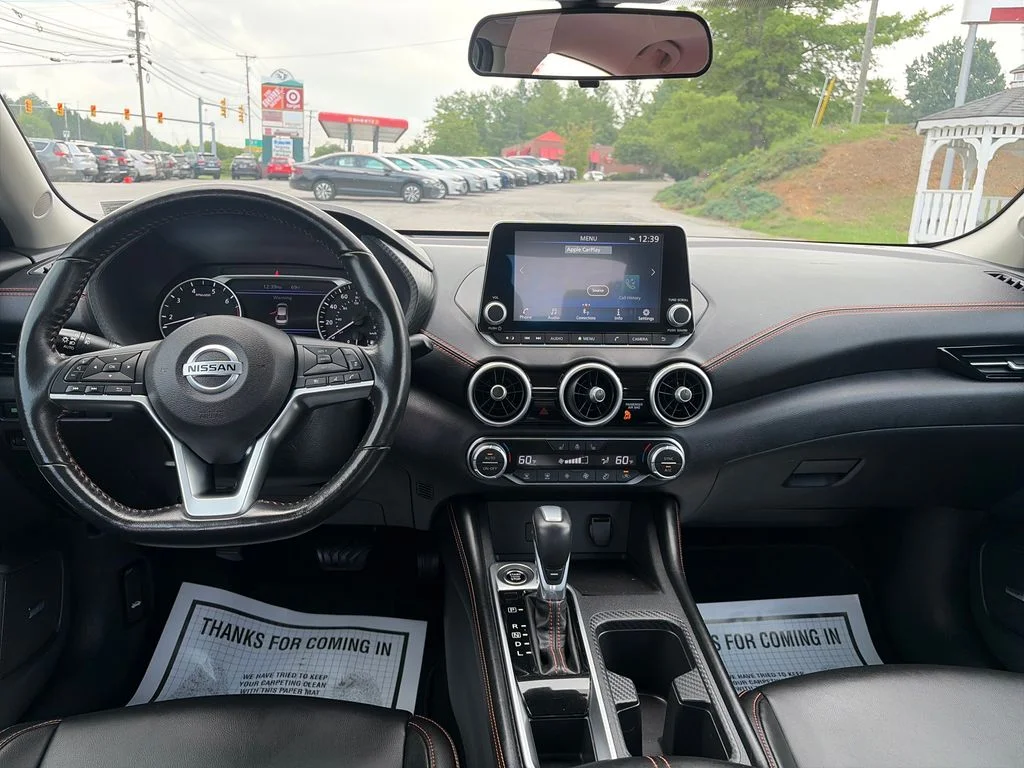 Used 2022 Blue Nissan SR image 13