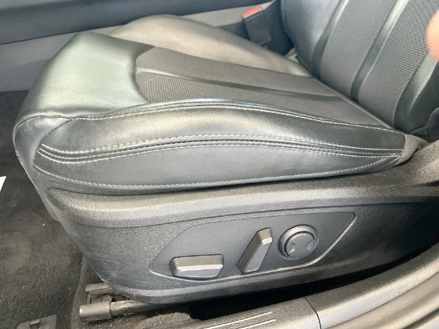 Used 2022 Black Kia GT-Line image 16