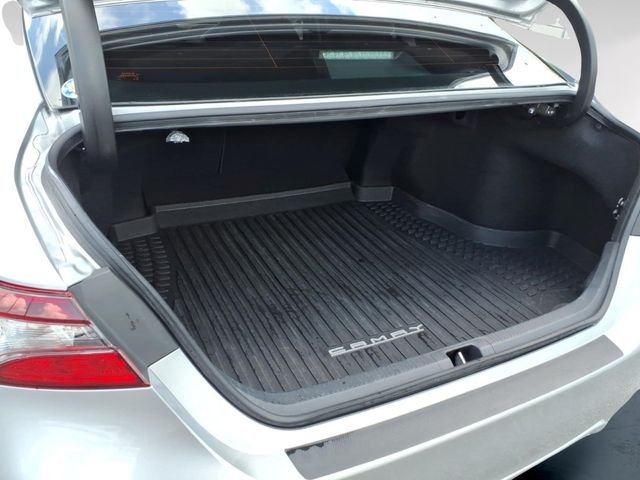 Used 2022 Silver Toyota SE image 16