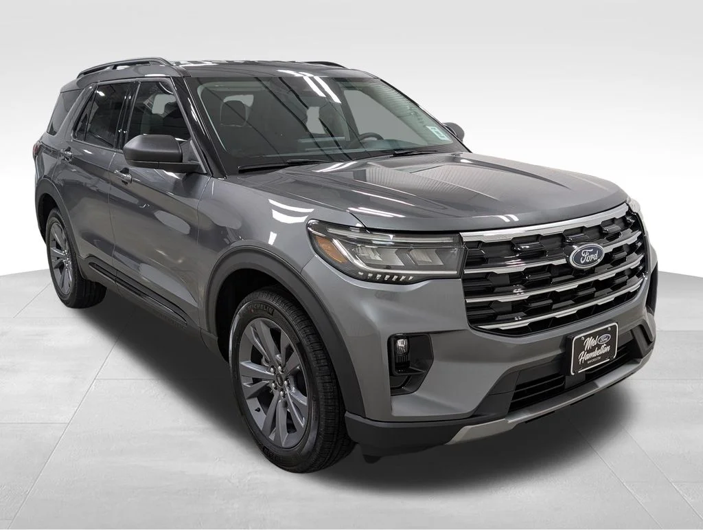 New 2026 Carbonized Gray Metallic Ford Active image 17