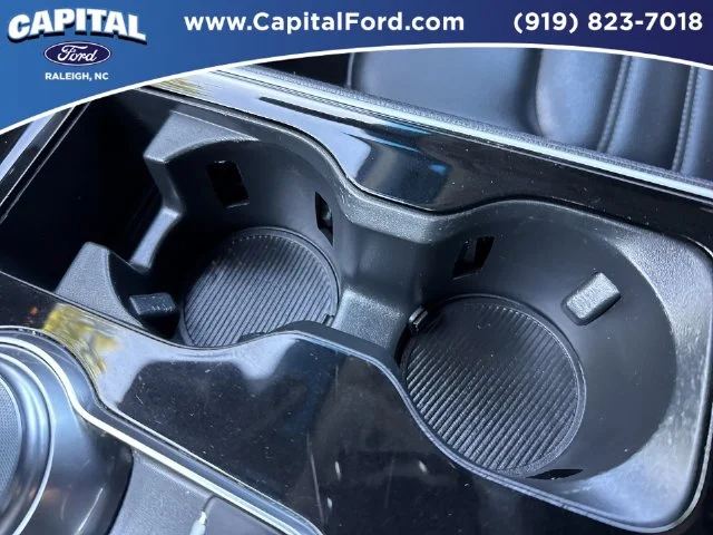 Used 2020 Gray Ford SEL image 32
