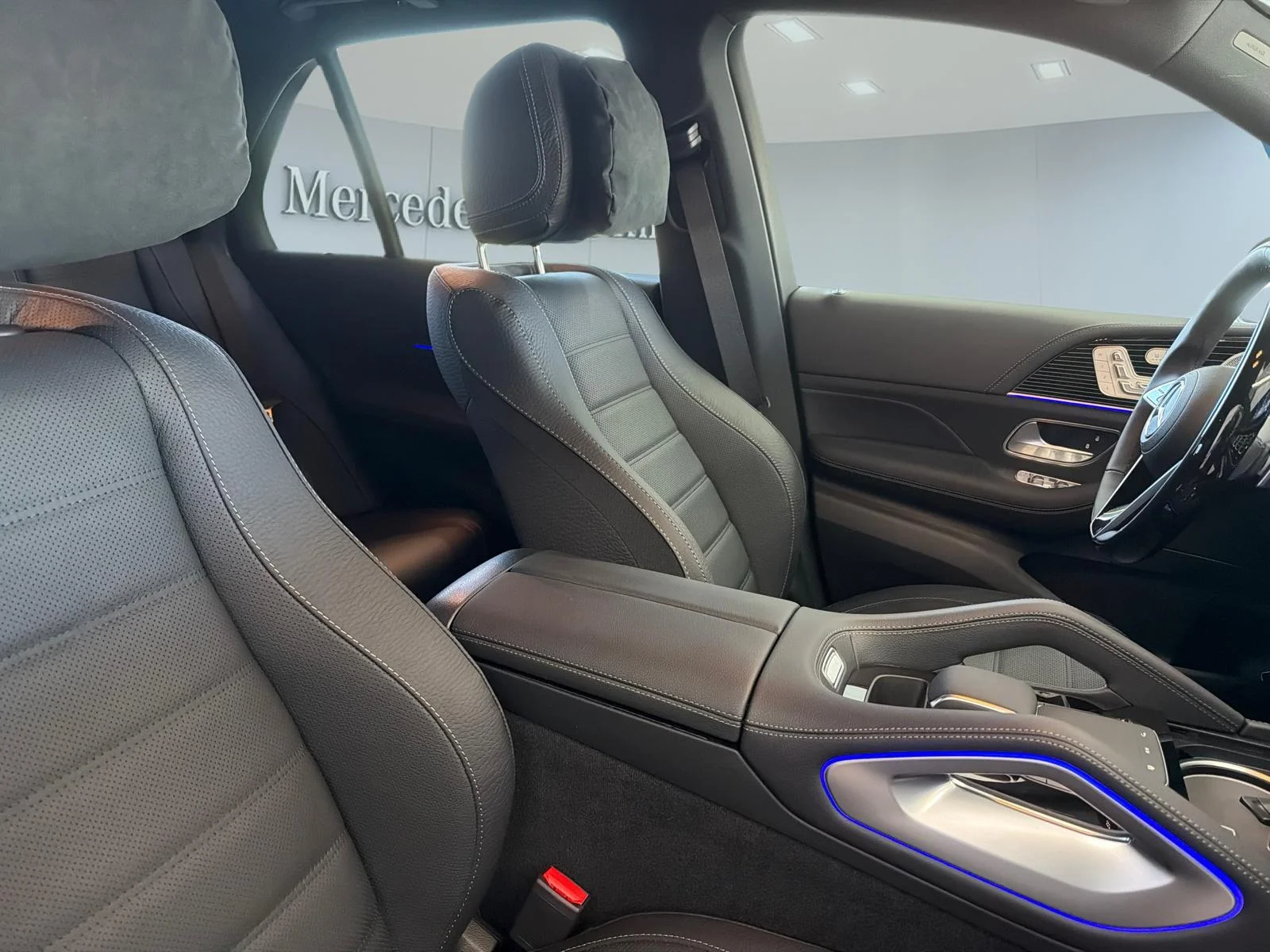 New 2026 Grey Mercedes-Benz GLE 450 4MATIC SUV image 33