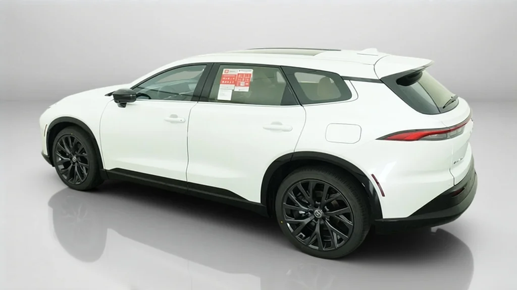 New 2026 Oxygen White Toyota Limited image 15
