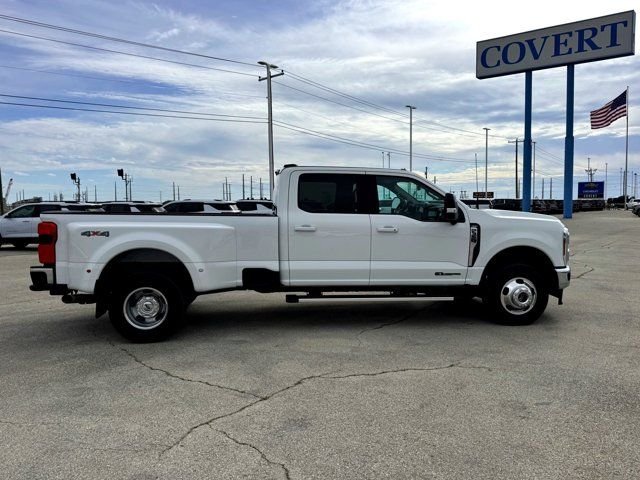 Used 2026 White Ford Lariat image 6