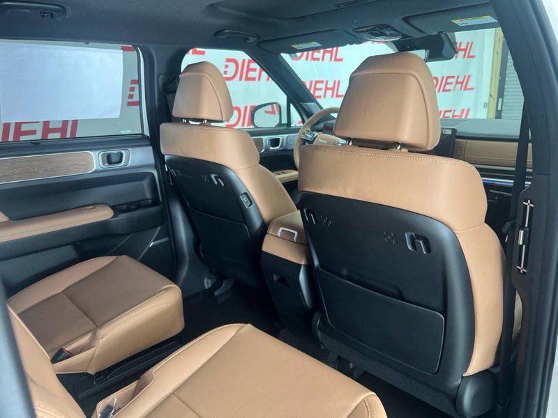 New 2027 White Hyundai Limited AWD image 12