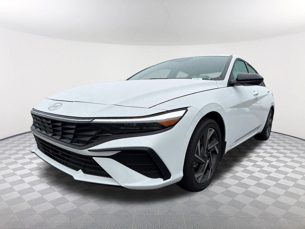 2025 Hyundai Elantra 1.6 SEL Sport's photo