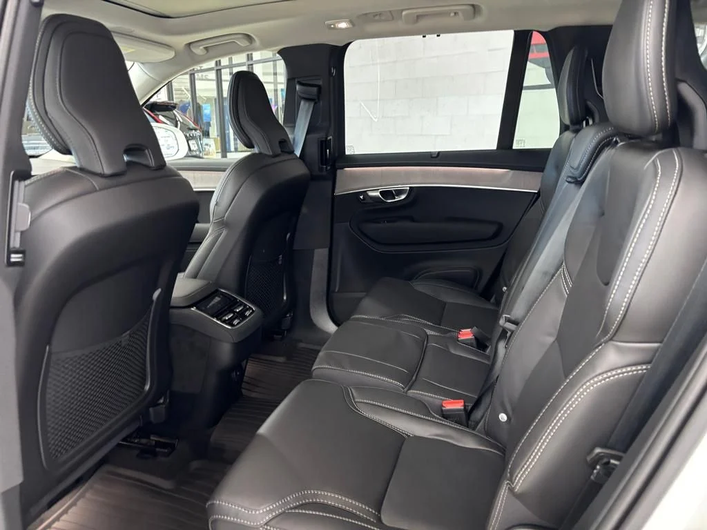 New 2026 Crystal White Volvo Ultra image 11