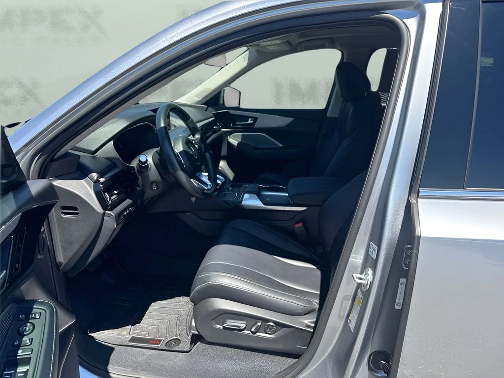 Used 2023  Acura Technology image 9