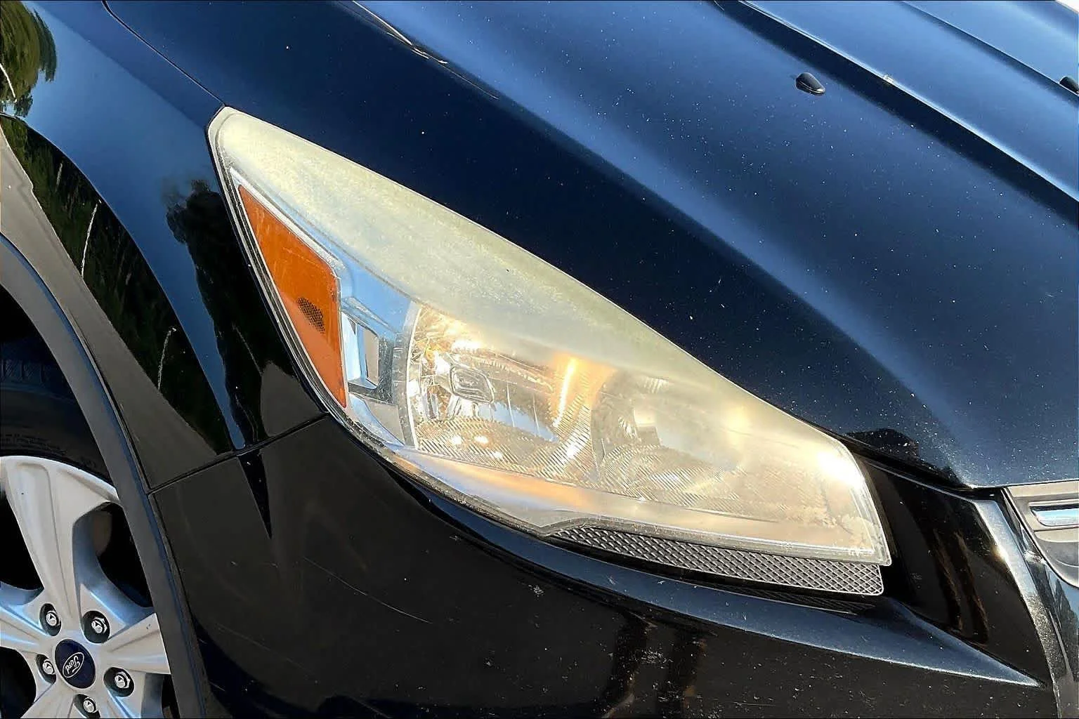 Used 2015 Tuxedo Black Ford SE image 26