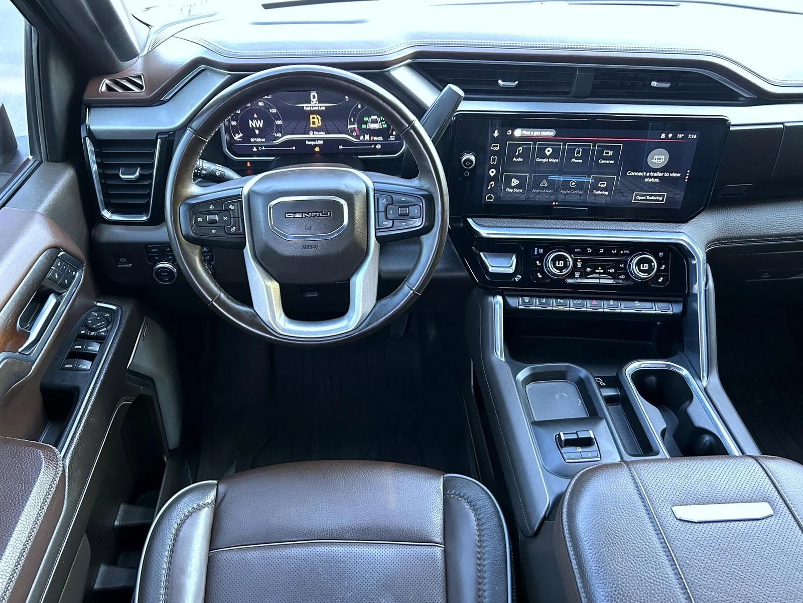 Used 2024 Red GMC Denali image 14