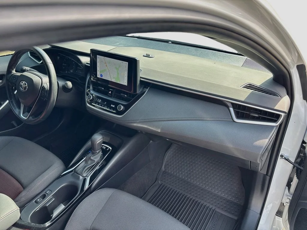 Used 2023 Pearl Toyota SE image 27