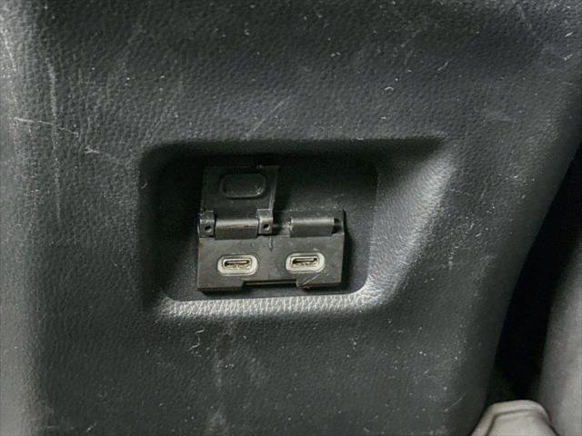 Certified Used 2025 SILVER SKY METALLIC Toyota  image 37