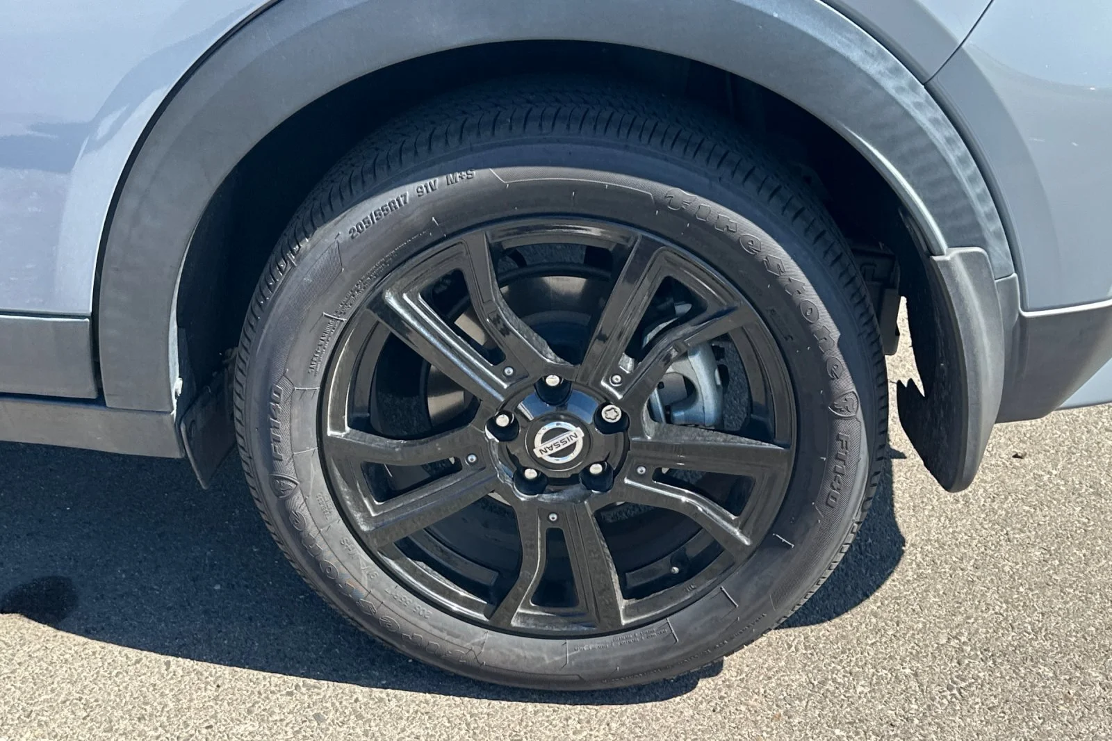Used 2021 Boulder Gray Pearl Nissan SR image 4