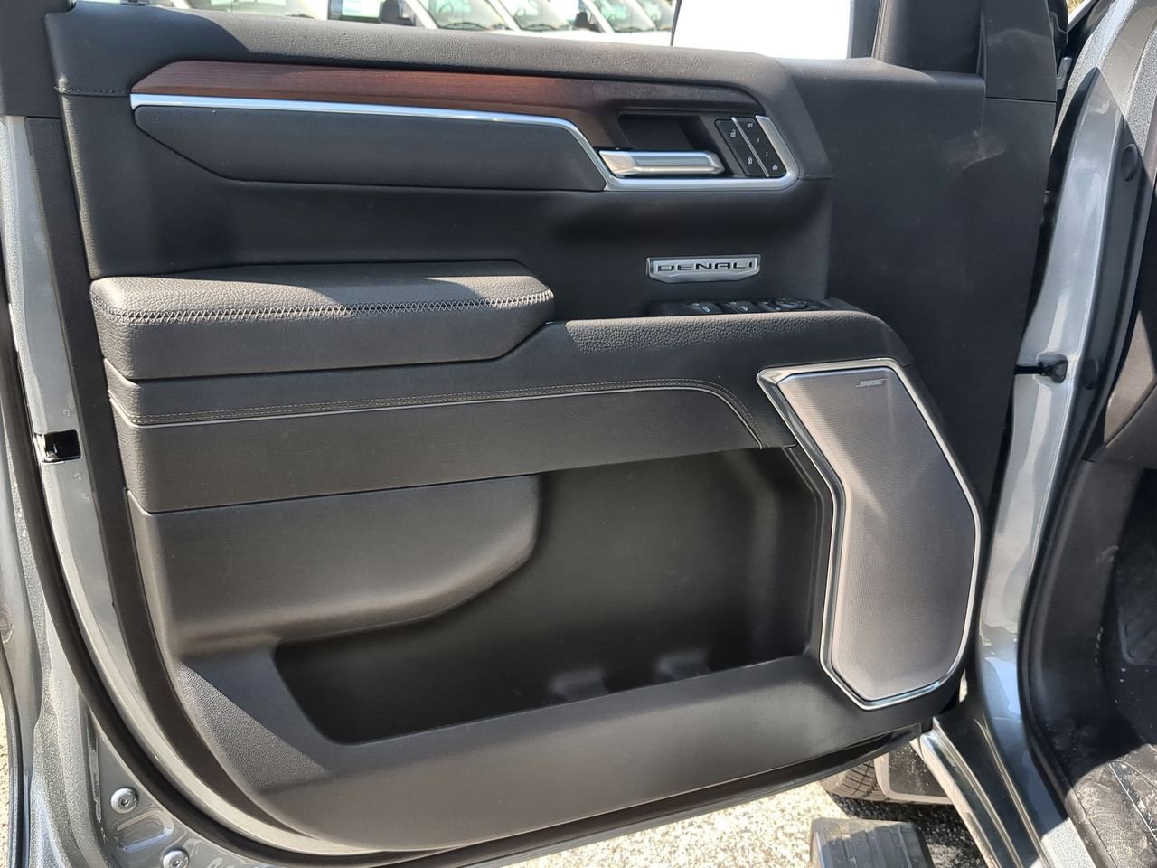 Used 2026 Sterling Metallic GMC Denali image 23
