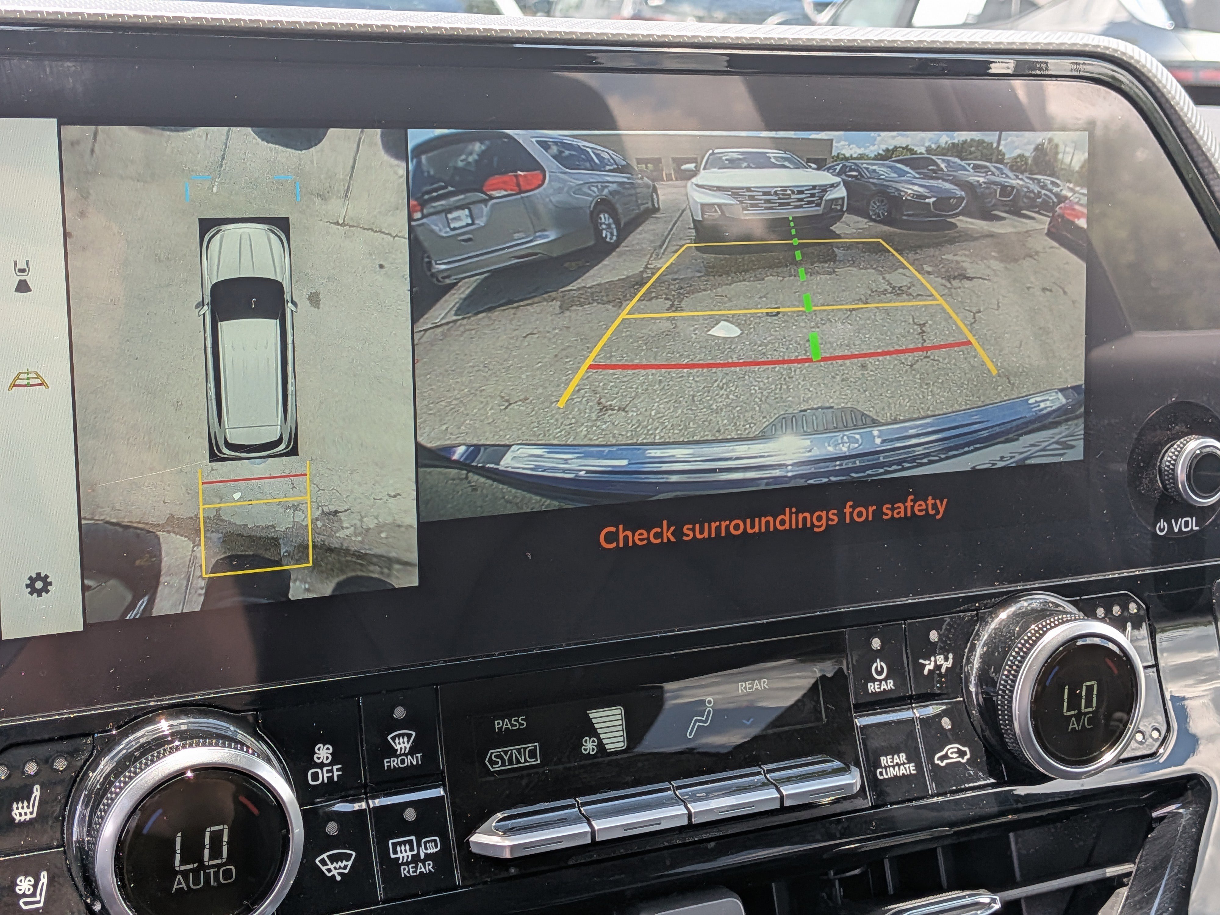 2024 Toyota Highlander Platinum - Photo 36