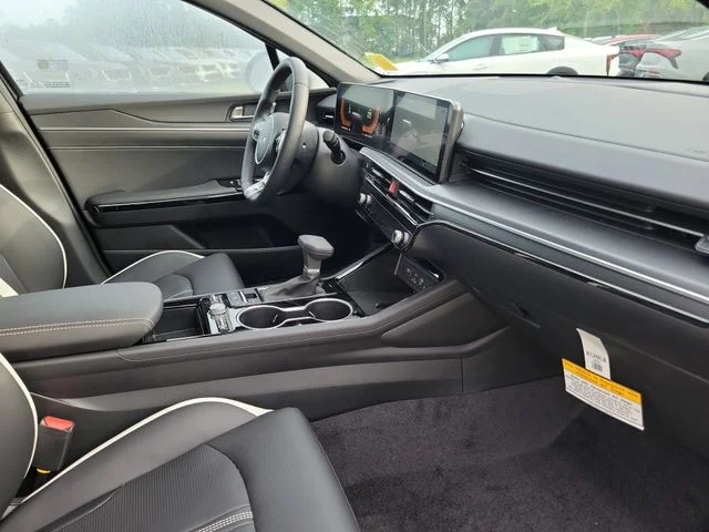 New 2026 Aurora Black Pearl Kia GT-Line AWD image 32