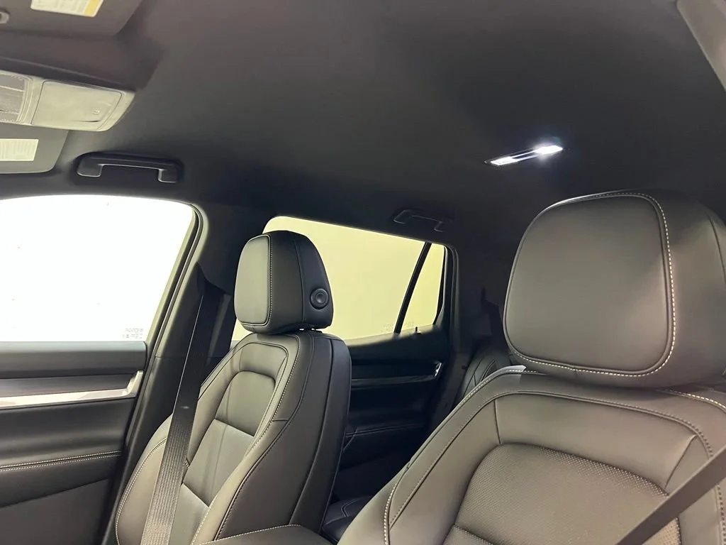 2026 GMC Terrain Elevation - Photo 15