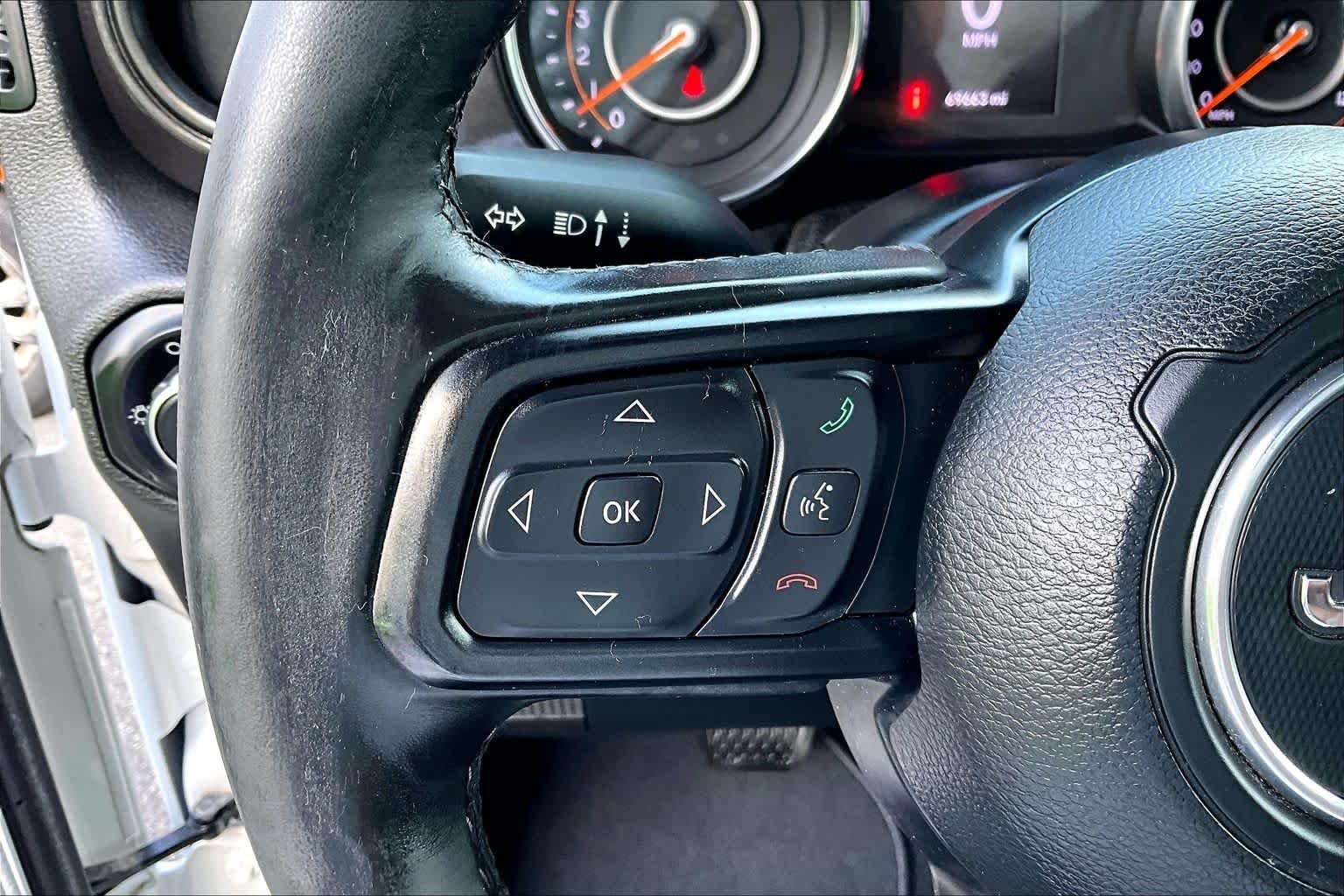 Used 2019 Bright White Clearcoat Jeep Sport Altitude image 22