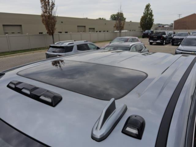 Used 2026 Sterling Metallic GMC Denali Ultimate image 11