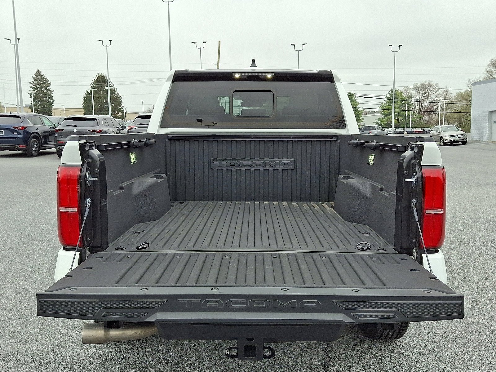 2024 Toyota Tacoma SR5 - Photo 27