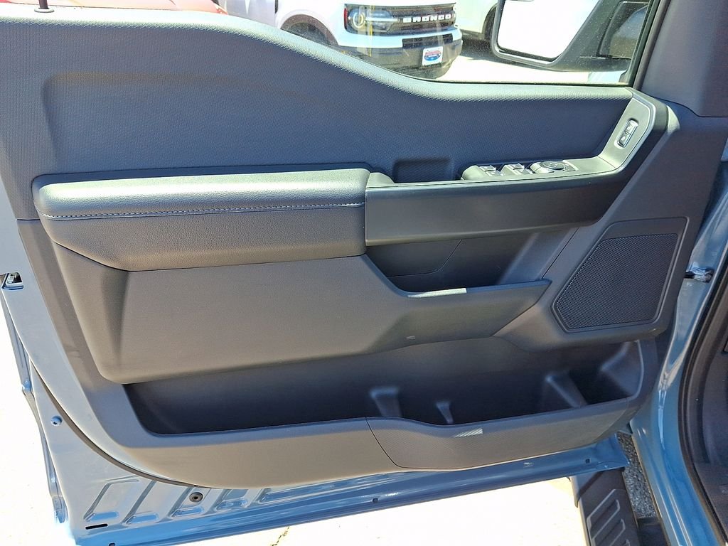 Used 2023 Blue Ford XL image 13