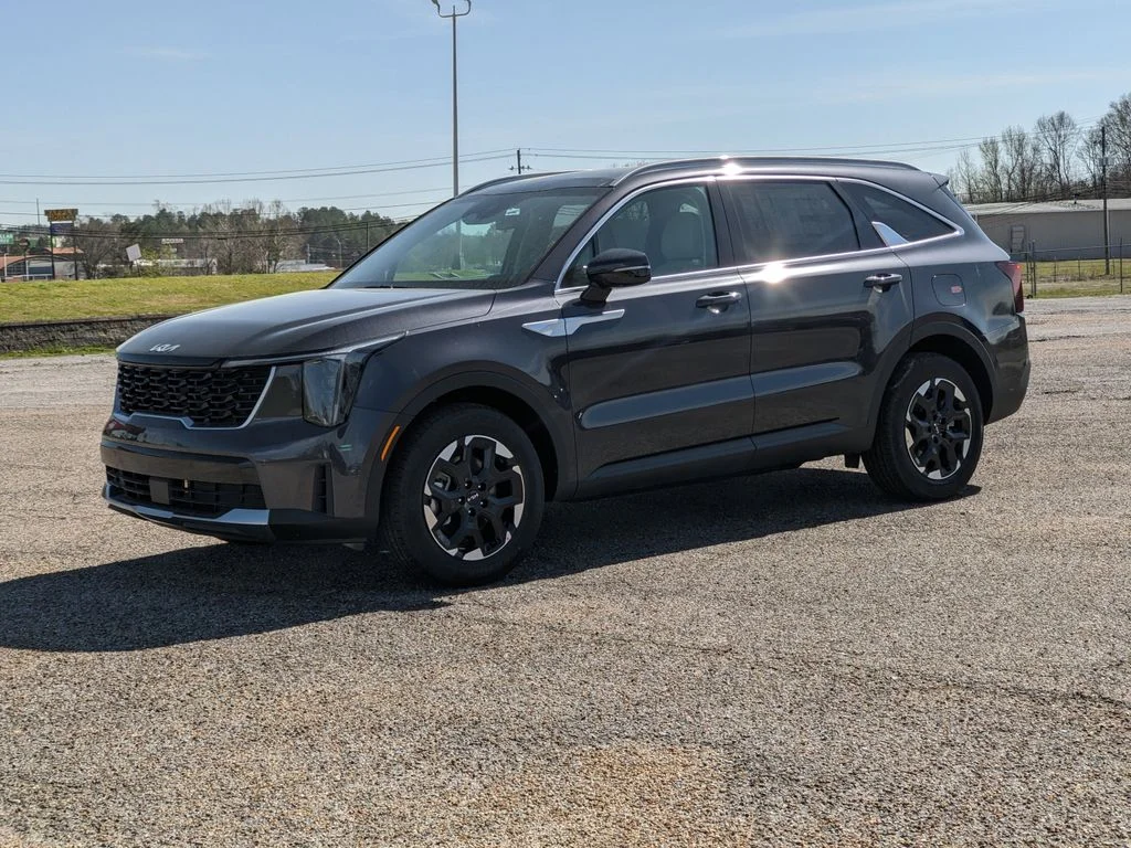 2025 Kia Sorento S - Photo 8