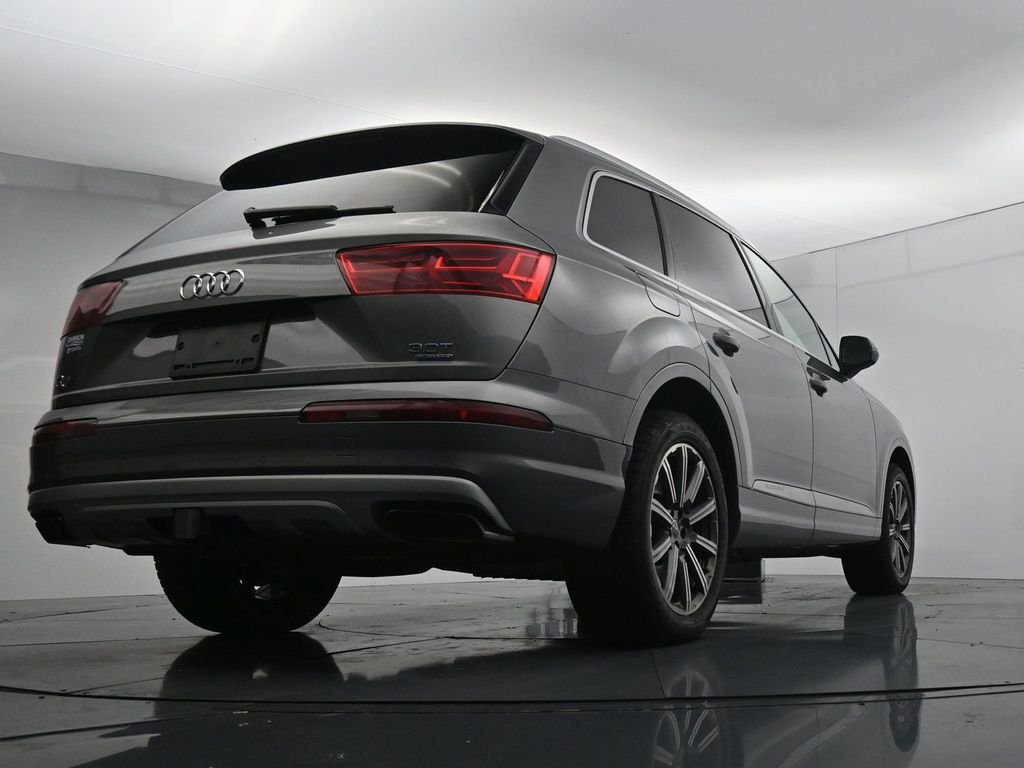 Used 2017  Audi 3.0T Premium Plus image 39