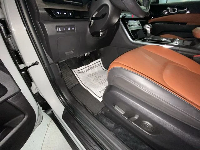 Used 2024 White Kia SX image 12