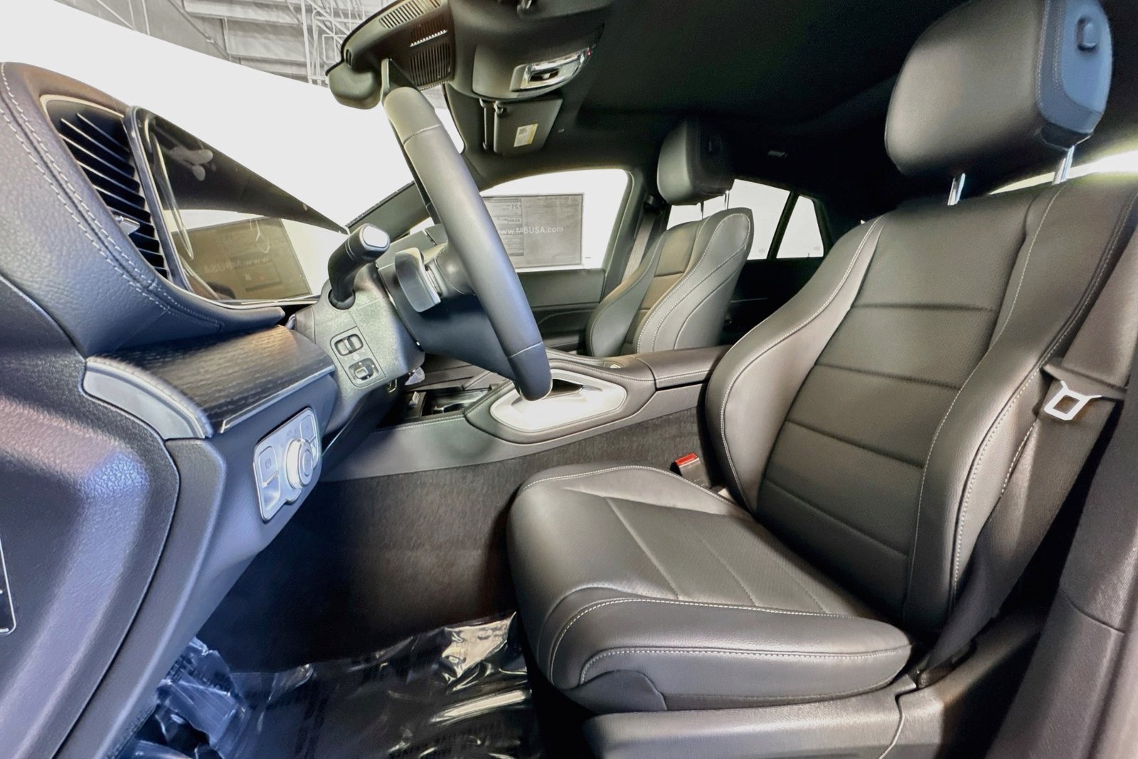 New 2026 Polar White Mercedes-Benz GLE 450 image 18