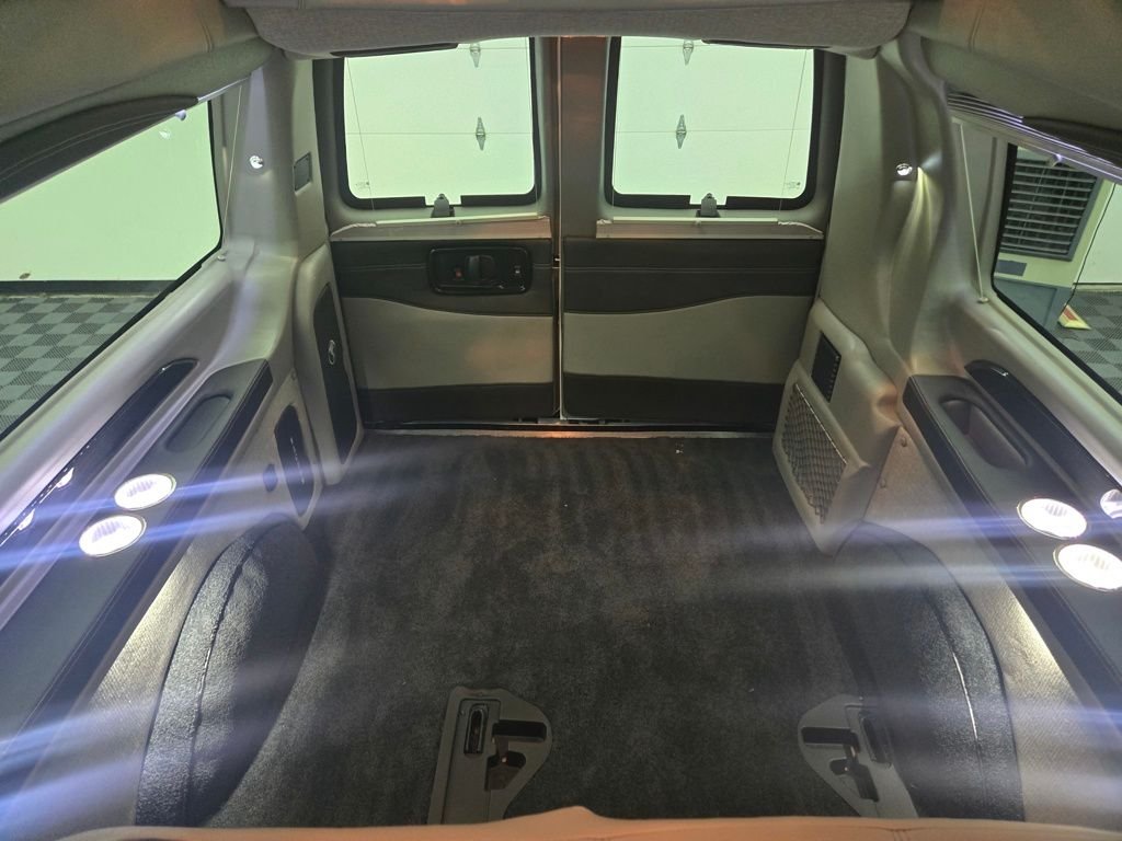 Used 2020 Summit White Chevrolet Explorer Limited SE image 49