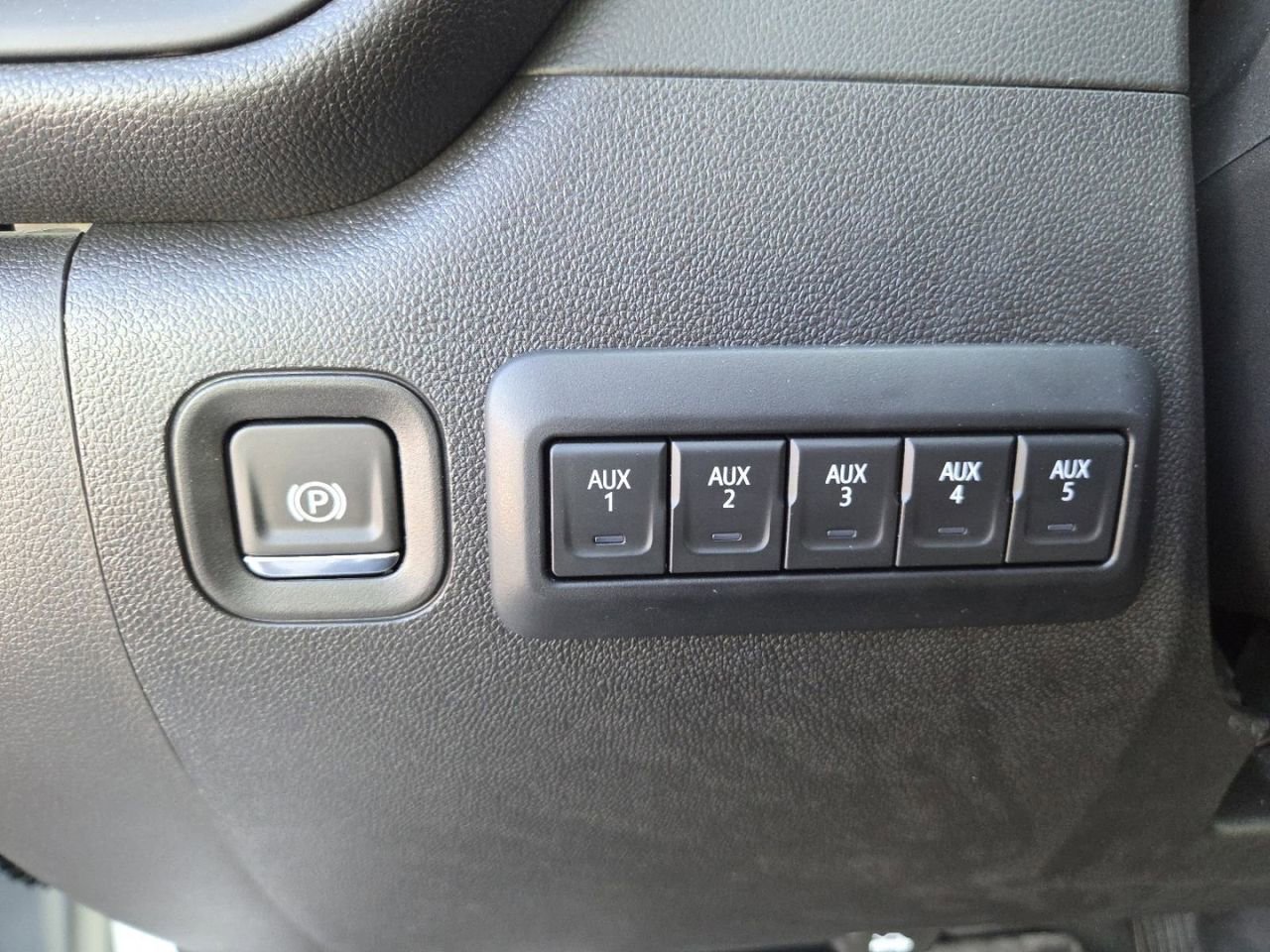 2026 GMC Sierra 3500HD Pro - Photo 12