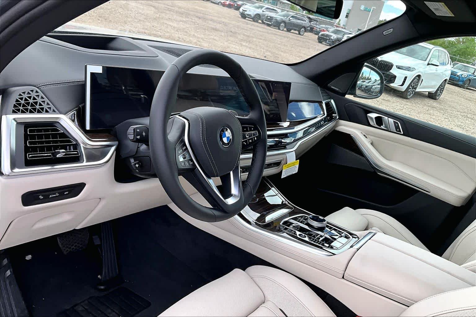 New 2026 Skyscraper Grey Metallic BMW xDrive50e image 8