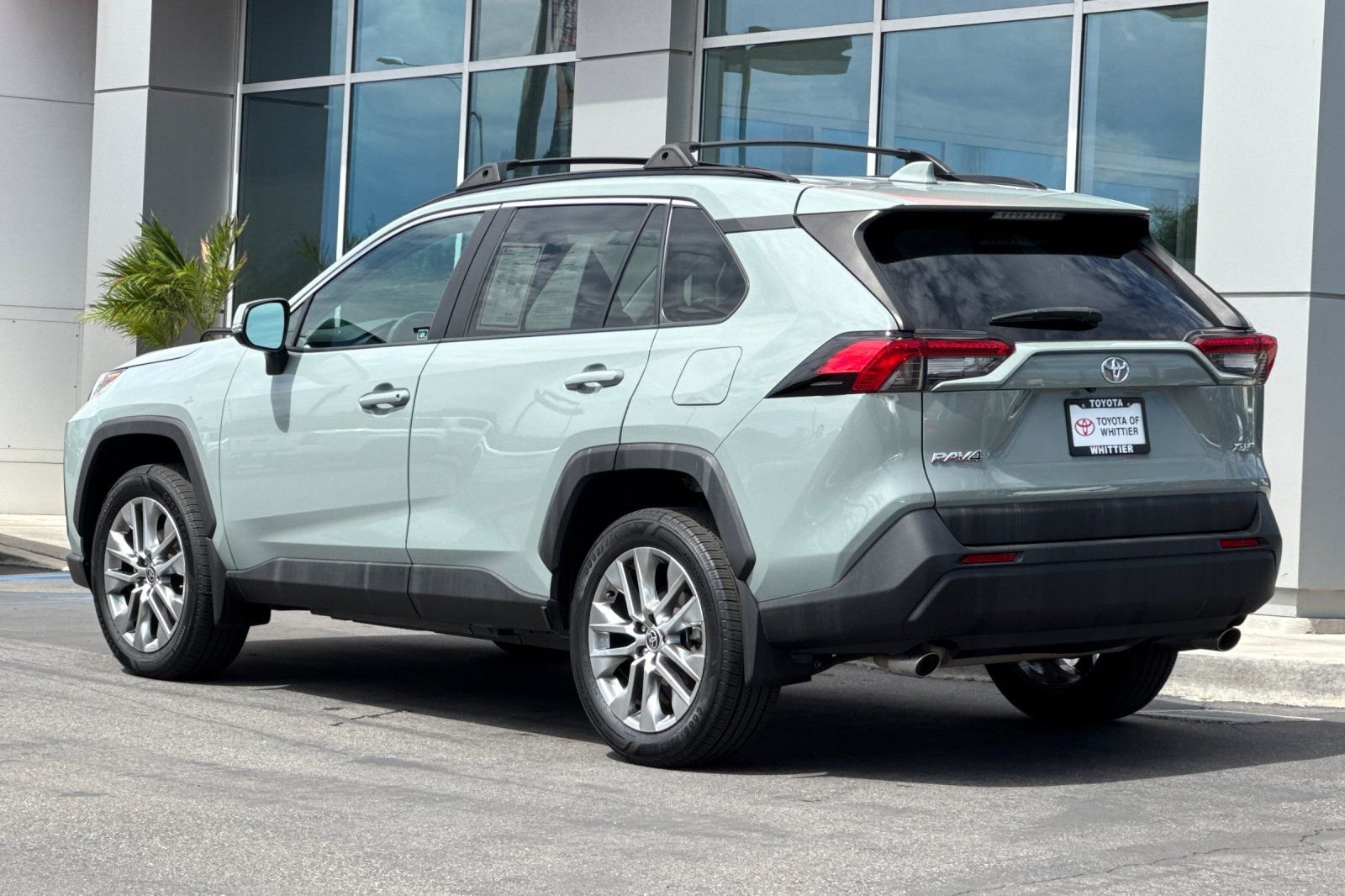 Certified Used 2023  Toyota XLE Premium image 8