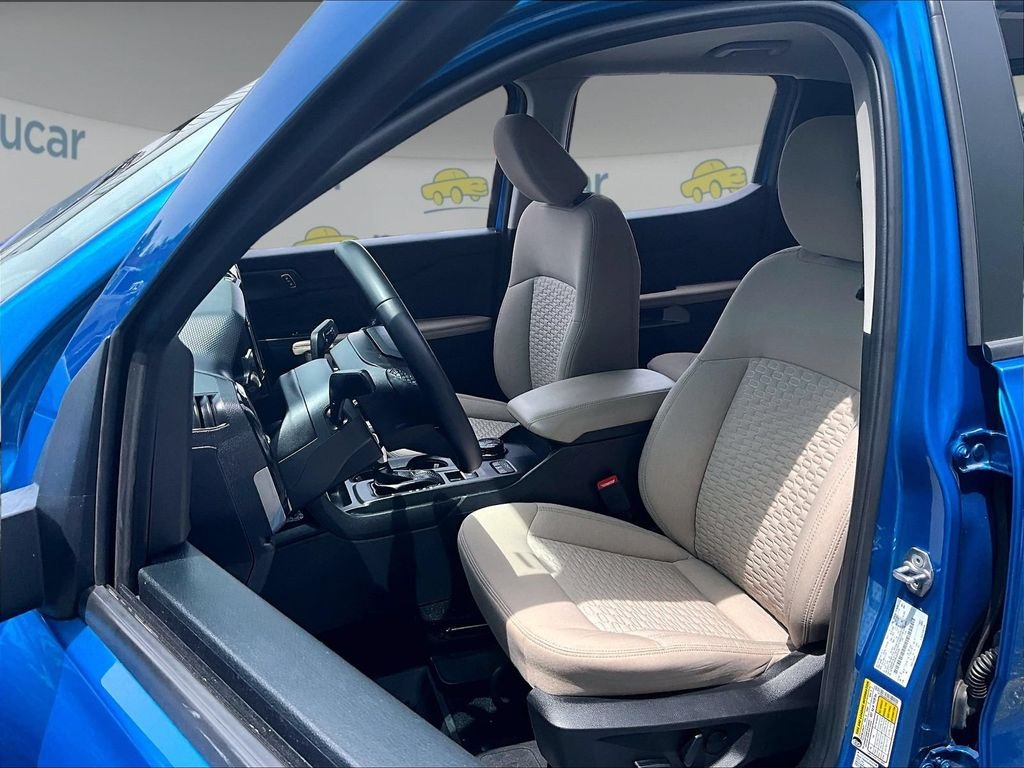 Used 2024 Blue Ford XLT image 10