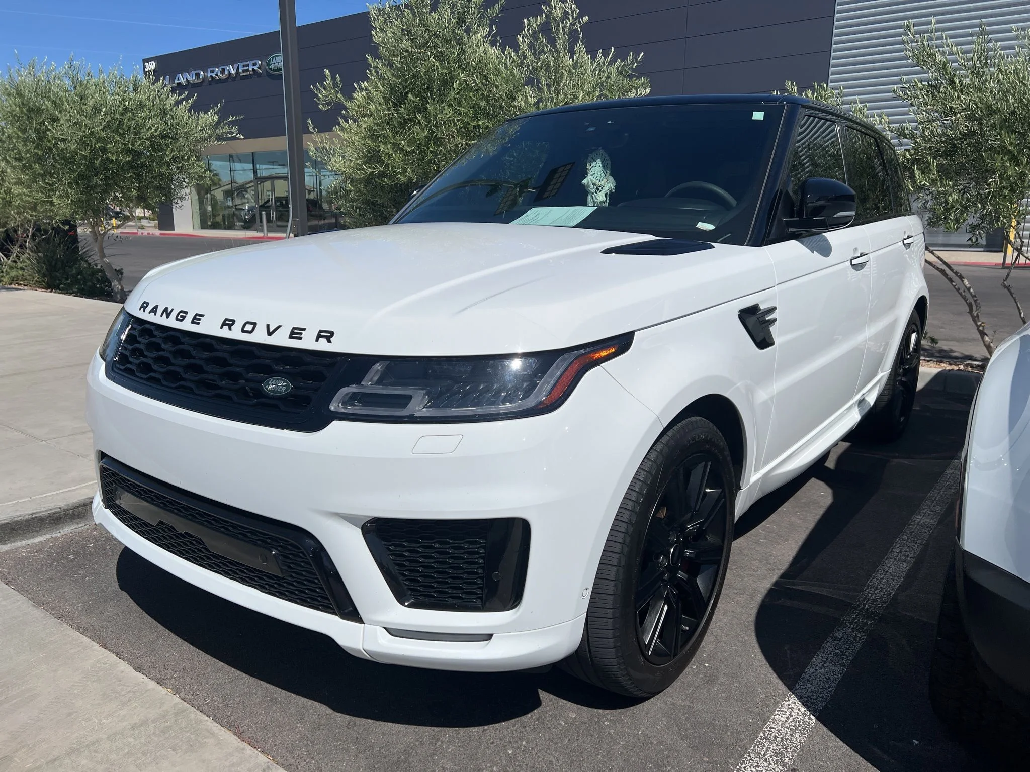 2022 Land Rover Range Rover Sport 3.0 MHEV HST's photo
